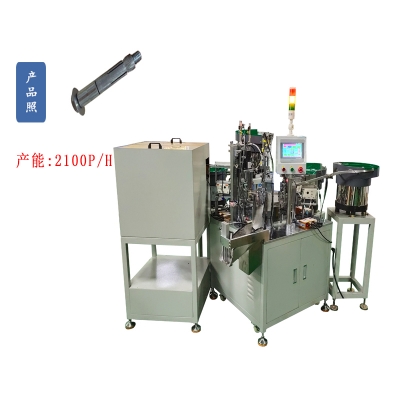 Automatic assembly machine for hexagon double casing expansion screw